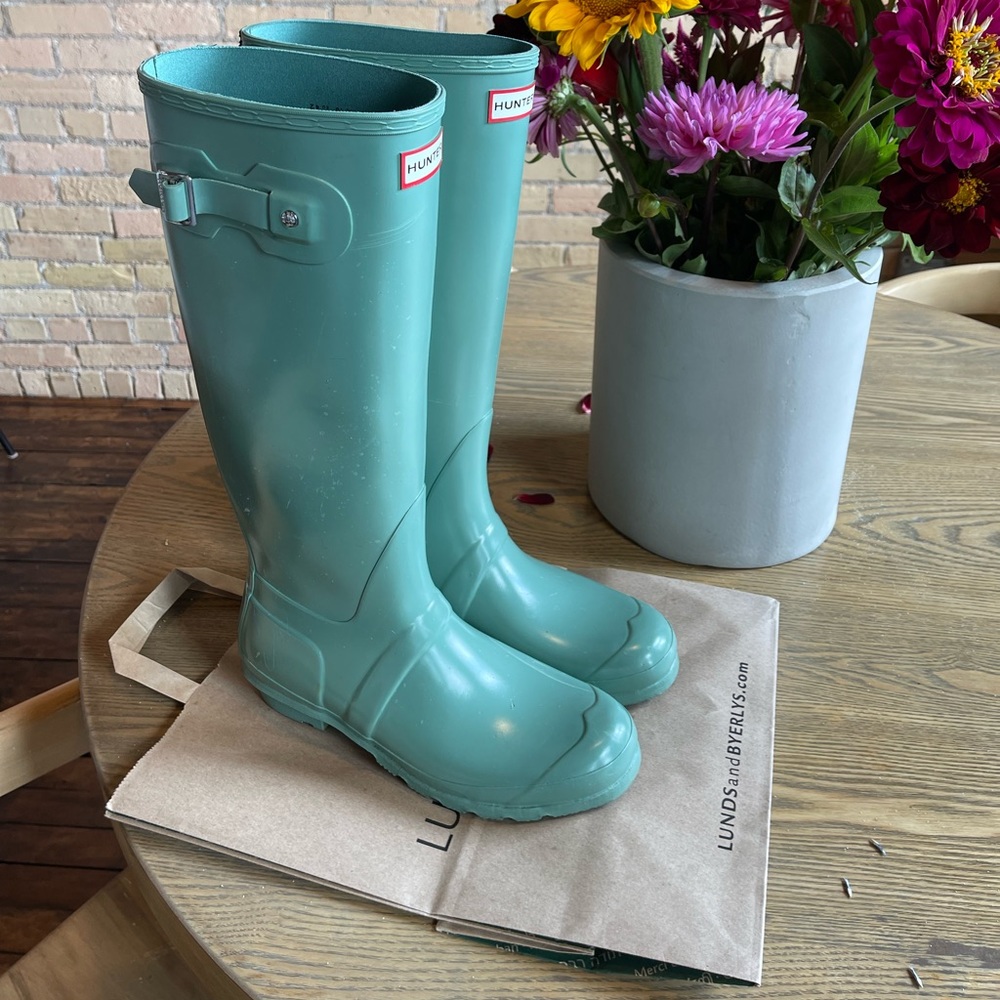 Hunter rainboots